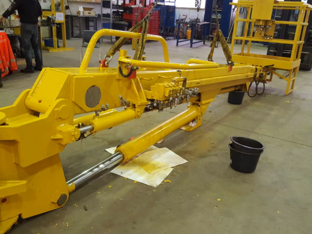 Maintenance basket overhauled