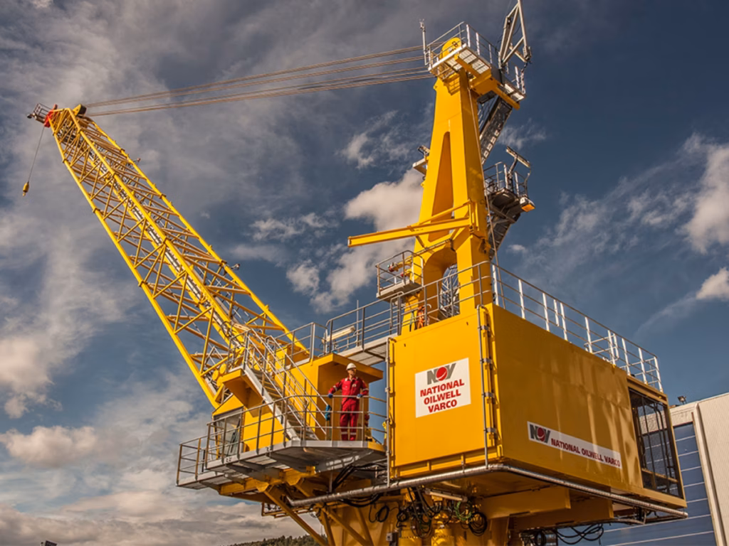 Deck crane